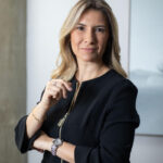 Andrea (33)