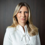 Andrea (62)